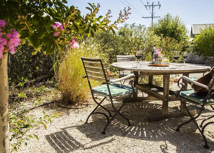 Mataro Cottage